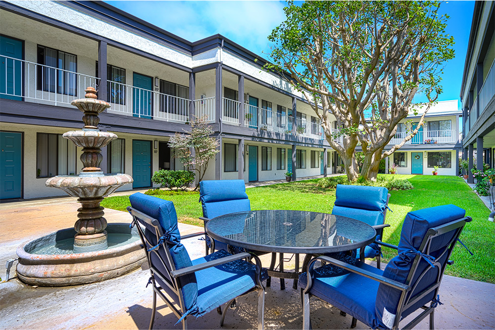 This photo is the visual representation of community advantages at Villa Grande Apartments.